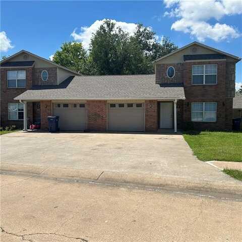 800 Meghan ST, Siloam Springs, AR 72761