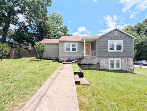 805 S Oak ST, Harrison, AR 72601