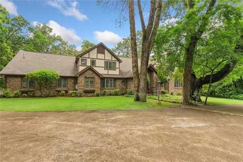 2701 Inwood DR, Harrison, AR 72601