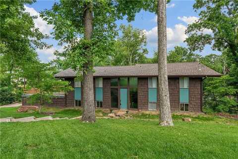 1610 Robinhood RD, Bentonville, AR 72712