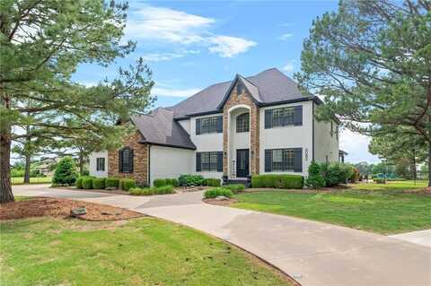 6082 Pack LN, Rogers, AR 72758