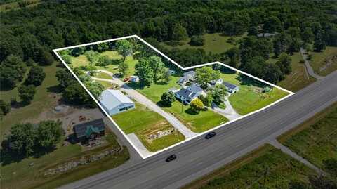 1576 Highway 62, Green Forest, AR 72638