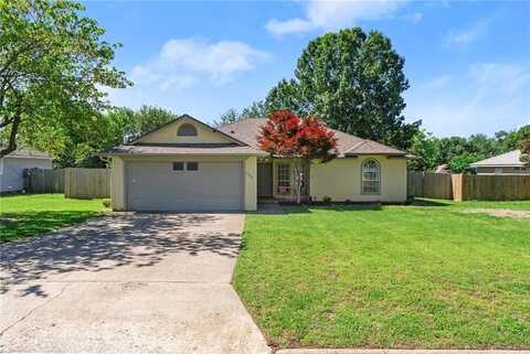 704 Del CIR, Lowell, AR 72745