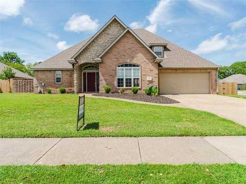 600 Cornell ST, Bentonville, AR 72712