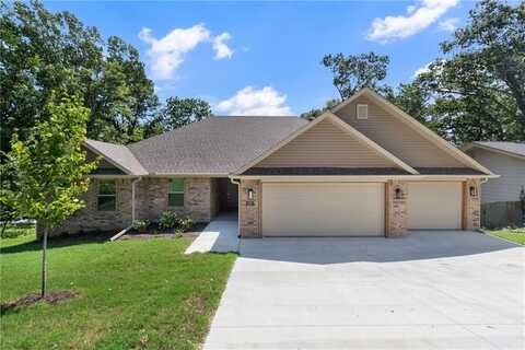 17 Hollow WY, Bella Vista, AR 72715