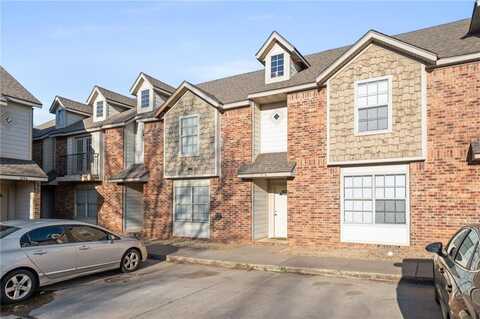 1786 N Chestnut AVE, Fayetteville, AR 72703