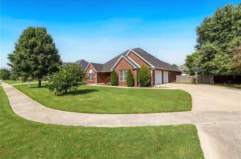 534 Mulligan DR, Fayetteville, AR 72704