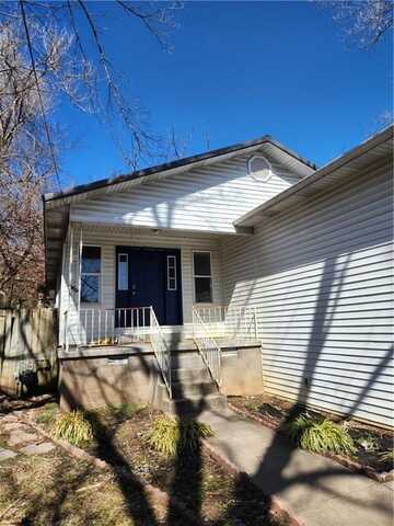 811 A E Fick, Harrison, AR 72601