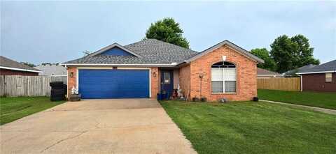 870 Sunflower ST, Centerton, AR 72719