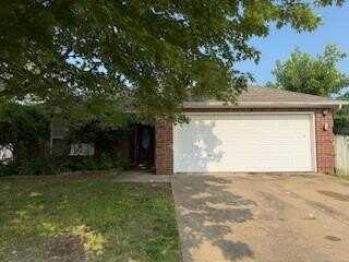 1210 Apache DR, Bentonville, AR 72712