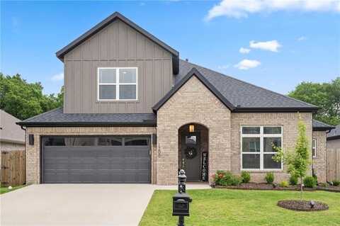 1200 Whistler ST, Bentonville, AR 72713