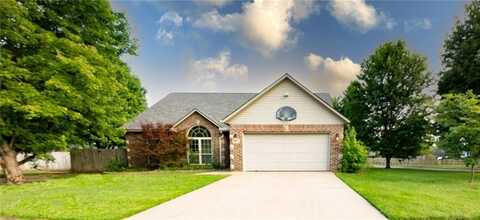 1813 SW Pine AVE, Bentonville, AR 72713