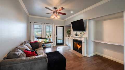 904 S Lafayette ST, Rogers, AR 72758