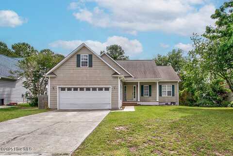 113 Southern Magnolia Court, Hampstead, NC 28443