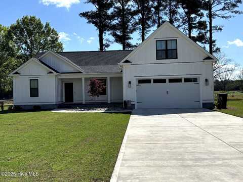 9667 Sturgeon Drive NE, Leland, NC 28451