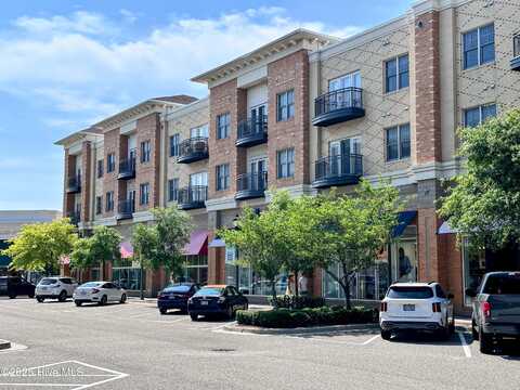 6832 Main Street, Wilmington, NC 28405
