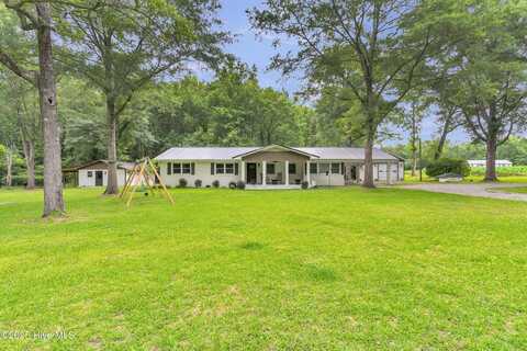 5915 Livingston Chapel Road, Delco, NC 28436
