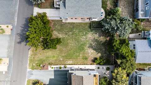 121 Seagull Drive, Holden Beach, NC 28462