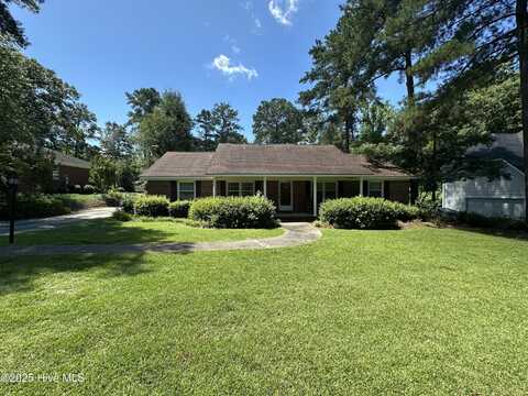 12760 S Pine Villa Drive, Laurinburg, NC 28352