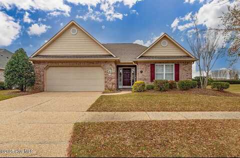 207 N Palm Drive, Winnabow, NC 28479