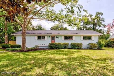 369 Toulon Drive, Wilmington, NC 28405