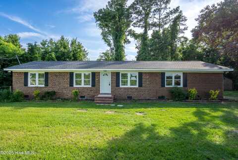 959 Middle Road, Trenton, NC 28585