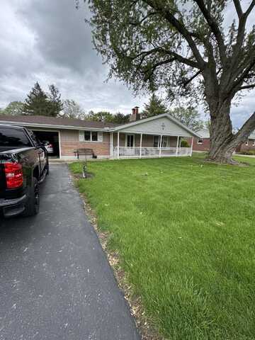 2742 Covina Drive, Springfield, OH 45504