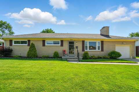 2570 Cavins Drive, Springfield, OH 45503