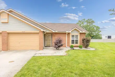1534 Cross Pointe Circle, Bellefontaine, OH 43311
