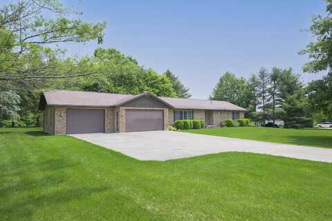 20 Snider Road, New Carlisle, OH 45344
