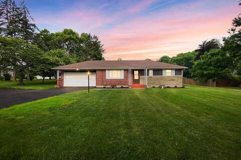 3211 Derr Road, Springfield, OH 45503