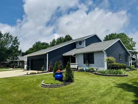 1017 Kensington Lane, Celina, OH 45822