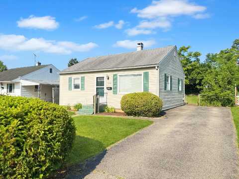 649 Cortland Drive, Springfield, OH 45505