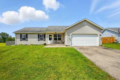 203 Berschet Drive, South Charleston, OH 45368