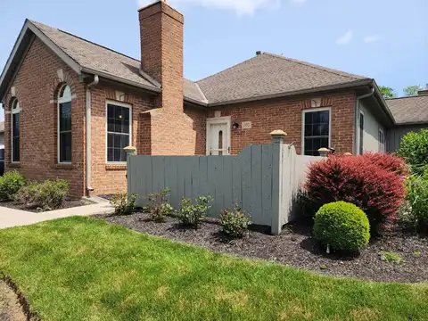 200 Pine Ridge Court, Bellefontaine, OH 43311
