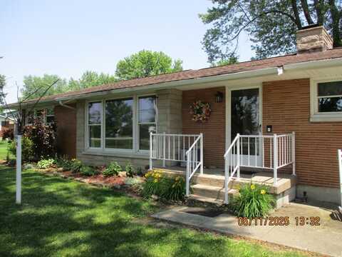 6915 Troy Sidney Road, Piqua, OH 45356