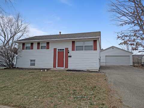 1124 Bookwalter Avenue, New Carlisle, OH 45344