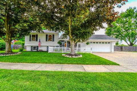 1137 Edgebrook Avenue, New Carlisle, OH 45344