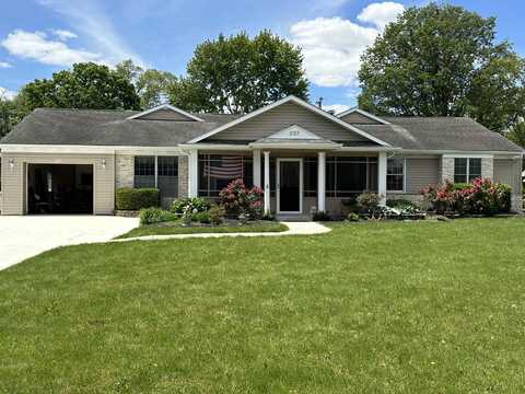 207 Hamilton Road, Wapakoneta, OH 45895
