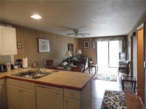600-3 Captains Cove Court, Salem, SC 29676