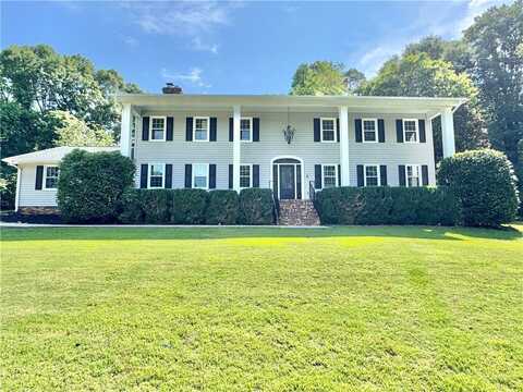 102 Buckingham Court, Easley, SC 29640