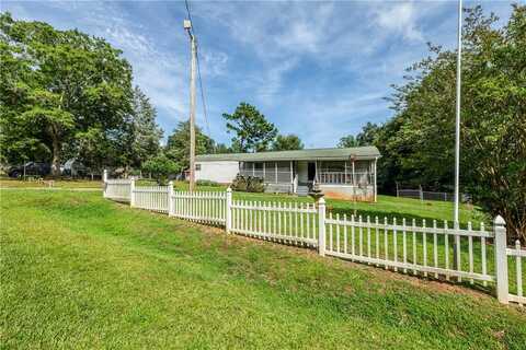 303 Cole Road, Townville, SC 29689