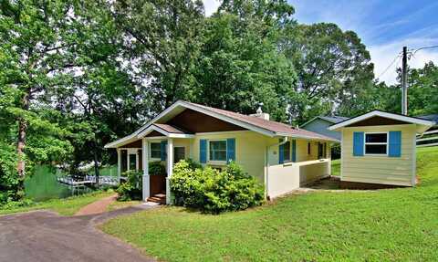 706 Dogwood Lane, Townville, SC 29689