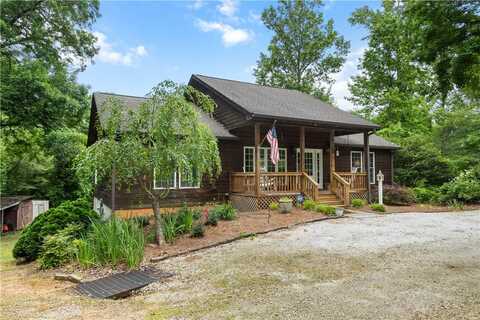 135 Crowes Drive, Walhalla, SC 29691