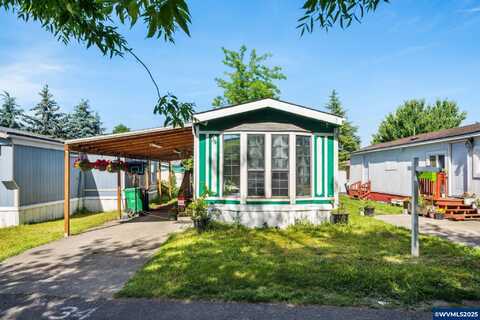 9000 NE M L King Bl, Portland, OR 97211