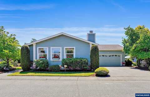 2120 SE Robins #145 Ln, Salem, OR 97306
