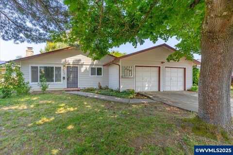 250 Brink Ct SE, Salem, OR 97317
