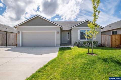 579 SE Vandenbosch St, Dallas, OR 97338