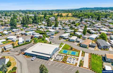 2232 42nd #595 Av SE, Salem, OR 97317