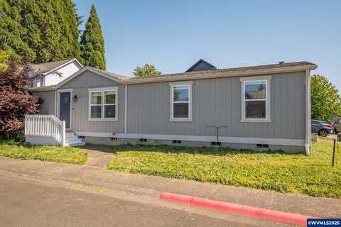 3948 Witter Ln NE, Salem, OR 97305